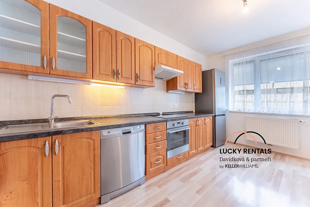 Pronájem bytu 3+kk 68 m²